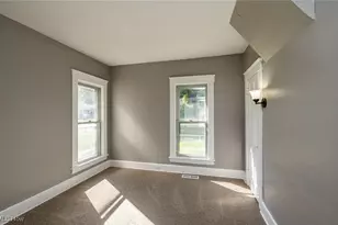 353 S Maple St, Elyria, OH 44035 - Photo 10