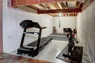 945 Harris Rd, Sheffield Village, OH 44054 - Photo 28