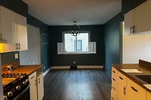 399 Ridgewood Dr, Eastlake, OH 44095 - Photo 6