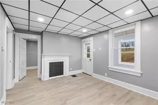 357 S Lincoln Ave, Barnesville, OH 43713 - Photo 6