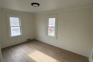 321 W Wood Street W, Lowellville, OH 44436 - Photo 12