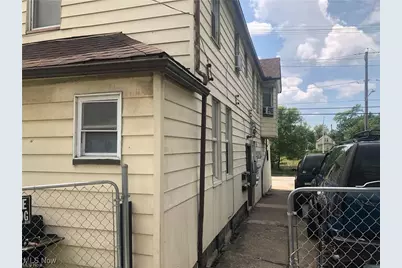 3641 E 49th Street, Loveland, OH 44105 - Photo 2