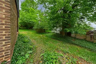 4410 Ardmore Rd, South Euclid, OH 44121 - Photo 36