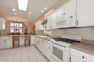 11200 Caddie Ln, Concord, OH 44077 - Photo 8