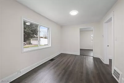 1914 Spring Road, Loveland, OH 44109 - Photo 6