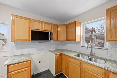 1914 Spring Road, Loveland, OH 44109 - Photo 10