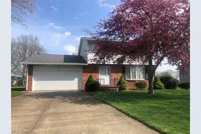 425 Providence Avenue SE, New Philadelphia, OH 44663 - Photo 2