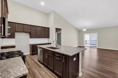 1236 Selena Grove, Uniontown, OH 44685 - Photo 6