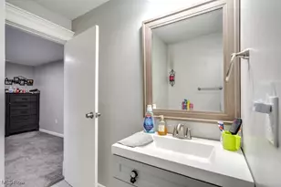 5678 Decker Rd, North Olmsted, OH 44070 - Photo 12