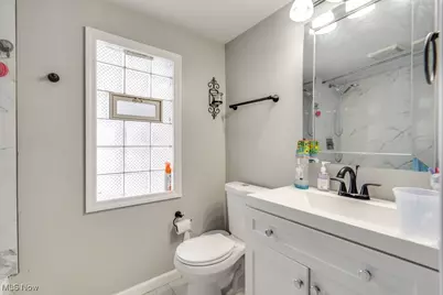 5678 Decker Road, North Olmsted, OH 44070 - Photo 24