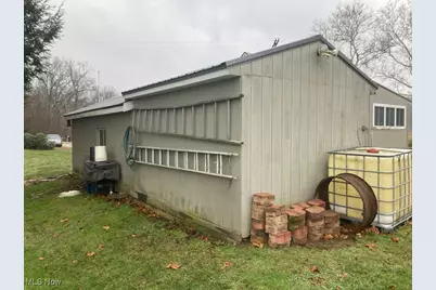 10748 State Route 258 SE, Uhrichsville, OH 44683 - Photo 10