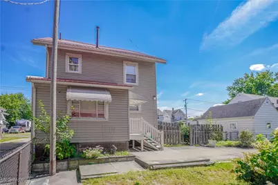 1521 Gibbs Avenue NE, Canton, OH 44705 - Photo 20