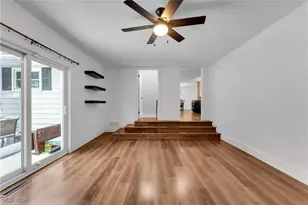 2911 Lydia Dr, Grandview Heights, OH 44147 - Photo 14