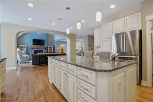 1957 W Swan Lake Cir, Kent, OH 44240 - Photo 14