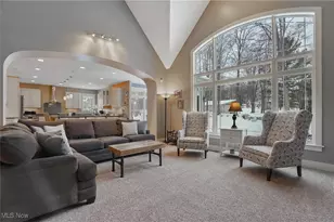 1957 W Swan Lake Cir, Kent, OH 44240 - Photo 6