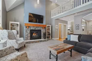 1957 W Swan Lake Cir, Kent, OH 44240 - Photo 8