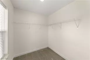 2240 E 97th St, Loveland, OH 44106 - Photo 14