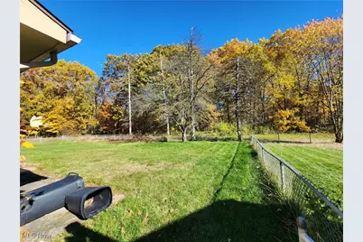 1649 Lancaster Drive, Youngstown, OH 44511 - Photo 16