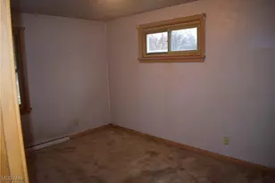 1649 Lancaster Dr, Youngstown, OH 44511 - Photo 8