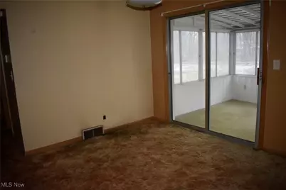 1649 Lancaster Drive, Youngstown, OH 44511 - Photo 6