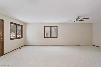 601 Sill Avenue, Cuyahoga Falls, OH 44221 - Photo 8