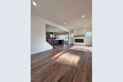 221 W 10th Street, Dover, OH 44622 - Photo 28