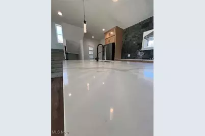 221 W 10th Street, Dover, OH 44622 - Photo 14