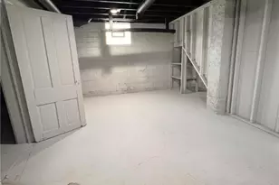 221 W 10th St, Dover, OH 44622 - Photo 44