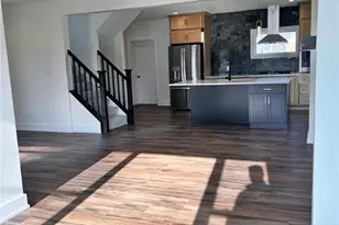 221 W 10th St, Dover, OH 44622 - Photo 24