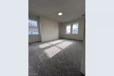 221 W 10th Street, Dover, OH 44622 - Photo 32