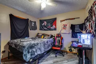 1282 Cordova Ave, Akron, OH 44320 - Photo 10