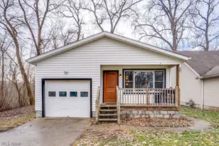 1282 Cordova Ave, Akron, OH 44320 - Photo 1