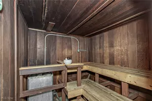 25801 Lakeshore Blvd, Euclid, OH 44132 - Photo 34