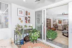 25801 Lakeshore Blvd, Euclid, OH 44132 - Photo 12