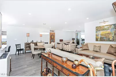 25801 Lake Shore Boulevard #112, Euclid, OH 44132 - Photo 2