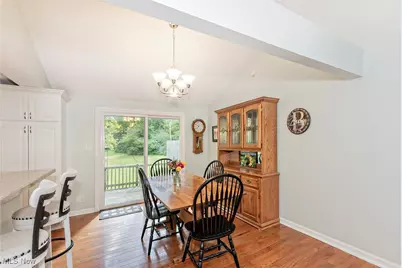 10955 Auburn Road, Chardon, OH 44024 - Photo 8