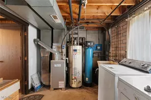 4542 Camelot Cir, Green, OH 44685 - Photo 26