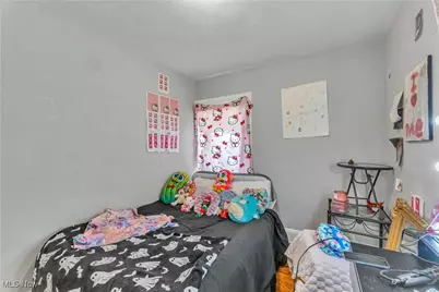 3566 W 123rd Street, Loveland, OH 44111 - Photo 12