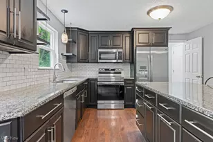 13109 Edison St NE, Alliance, OH 44601 - Photo 6