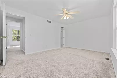 13109 Edison Street NE, Alliance, OH 44601 - Photo 22