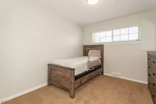 30812 Ronald Dr, Willowick, OH 44095 - Photo 14