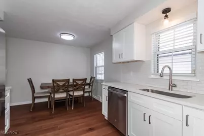 30812 Ronald Drive, Willowick, OH 44095 - Photo 10