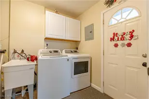 2863 Archwood Pl, Cuyahoga Falls, OH 44221 - Photo 8