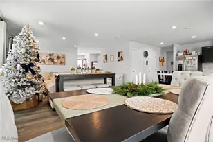 214 Leather Leaf Dr, Elyria, OH 44035 - Photo 10