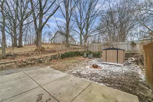 1527 Main St, Cuyahoga Falls, OH 44221 - Photo 34