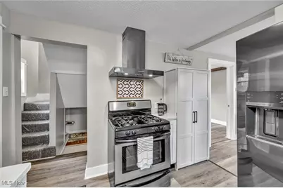 1527 Main Street, Cuyahoga Falls, OH 44221 - Photo 14