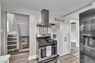 1527 Main St, Cuyahoga Falls, OH 44221 - Photo 14