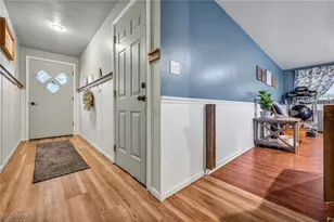 214 Beechwood Dr, Wadsworth, OH 44281 - Photo 10