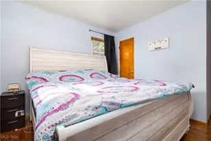 532 Locust St, Weirton, WV 26062 - Photo 12