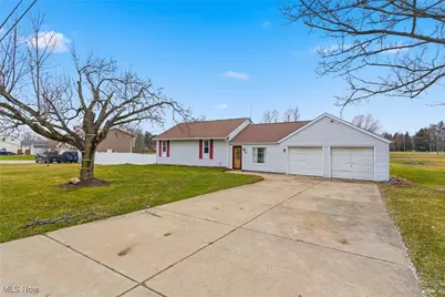 5639 Grafton Road, Valley City, OH 44280 - Photo 2